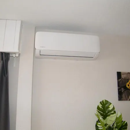 Xaloc, Mnostrum Exclusivo Familias Apartment